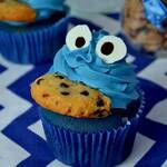 Ilustracja do artykułu babeczki-ciasteczkowy-potwor-blue-velvet-cupcakes.672996.jpg